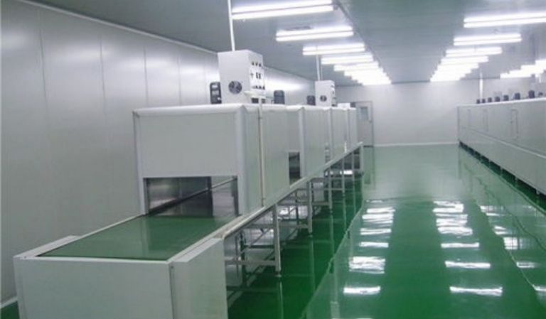 ISO 8 Clean Room with equipments