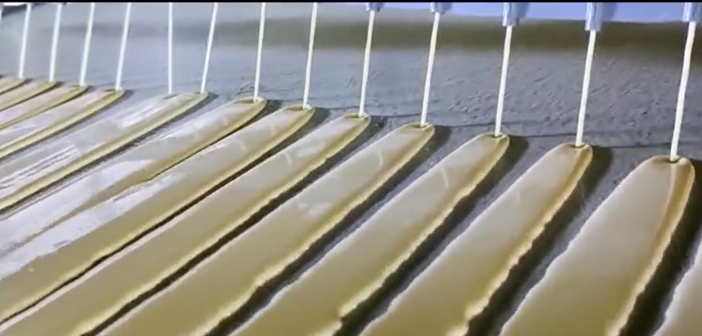 Mixing and Foaming of PU sandwich panel